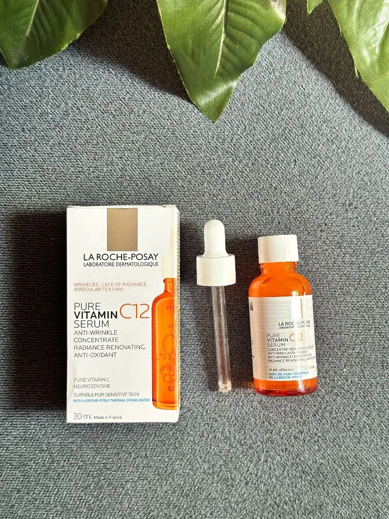 Trio La Roche-Posay : Vitamine C12 + Effaclar Duo(+) + Écran Solaire Fluide Invisible SPF50+