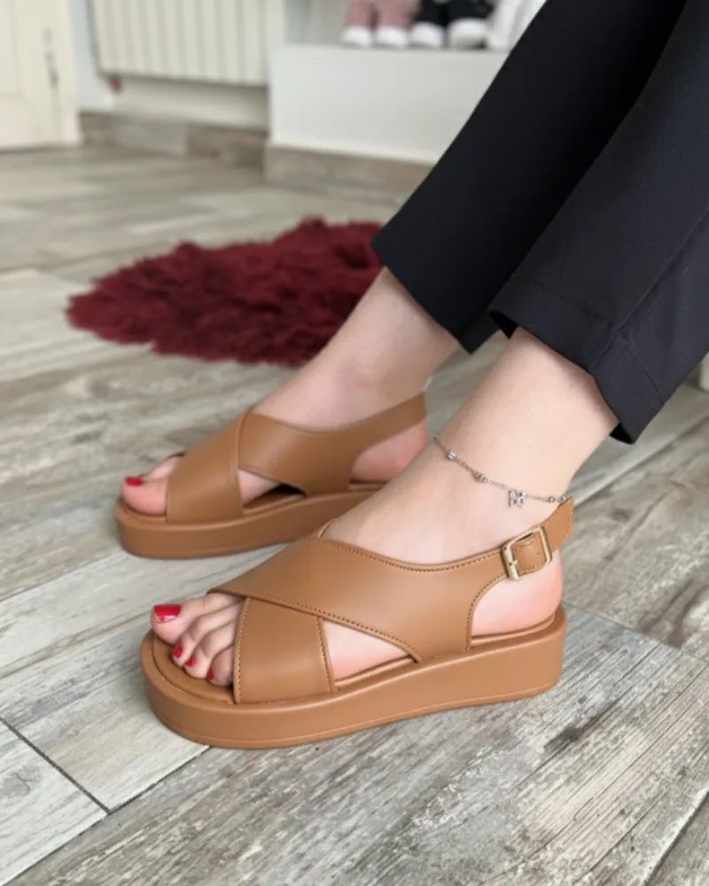 Sandales a semelle Epaisse Pour Femme